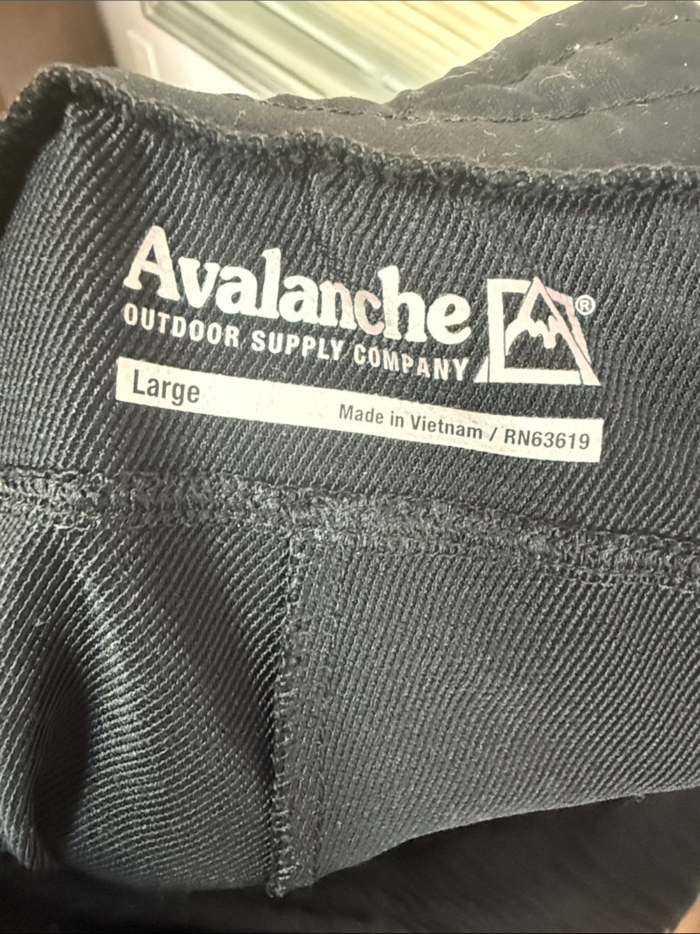 Avalanche Outdoor Supply Company black activewear joggers size L - Picture 5 of 5